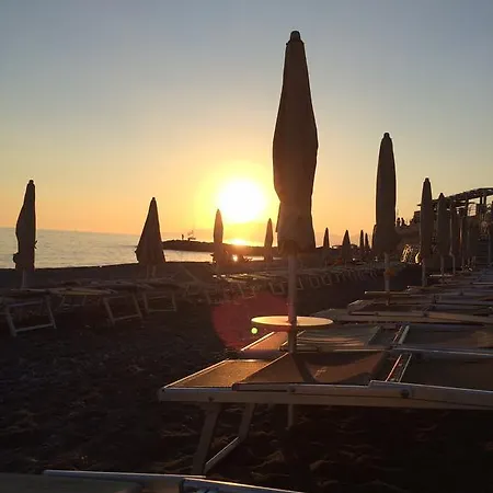 Arianna Hotel Cavi di Lavagna